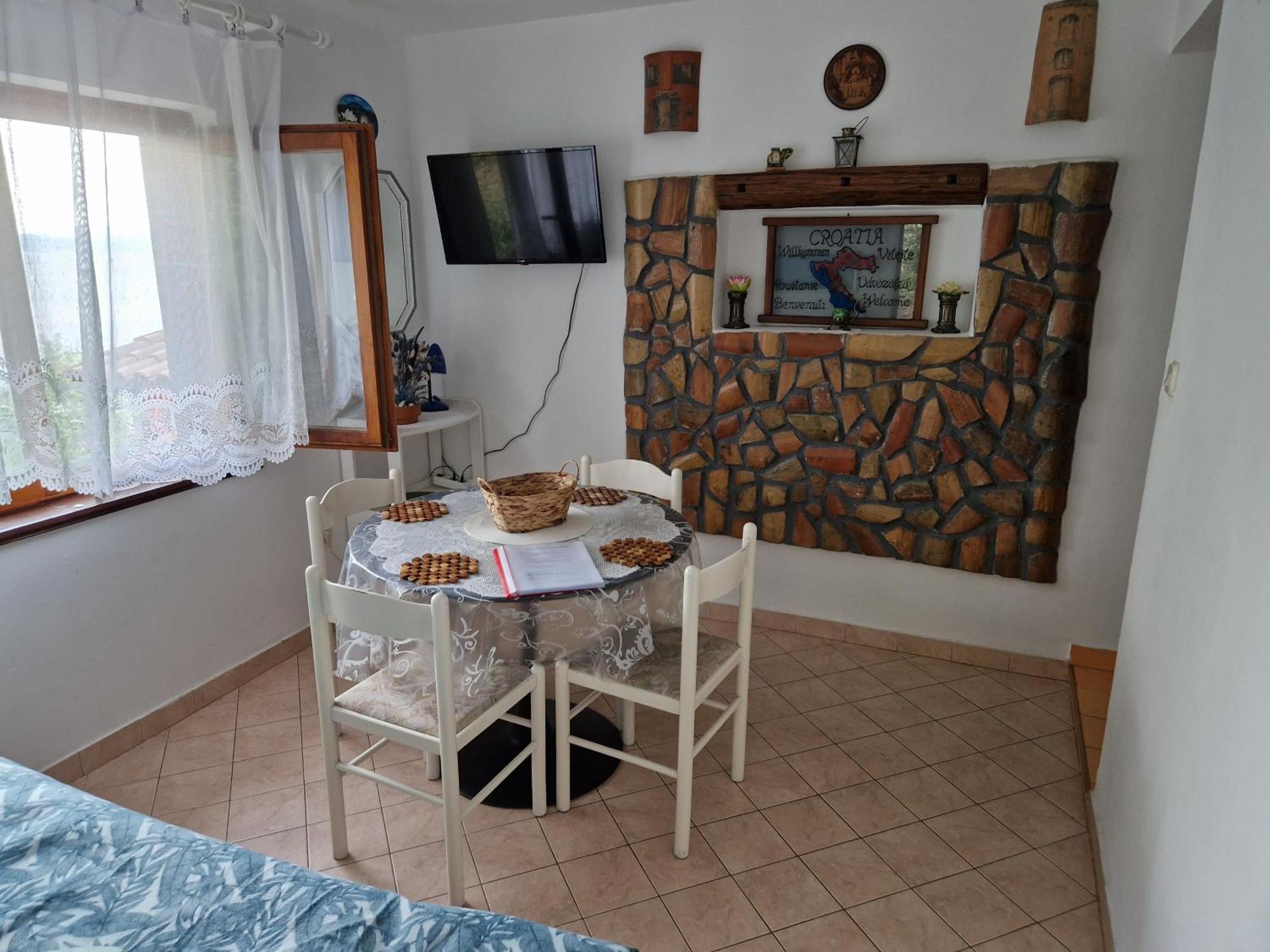 Apartments Zlatko Ičići 部屋 写真